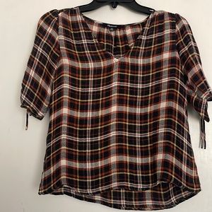 Flannel patterned top